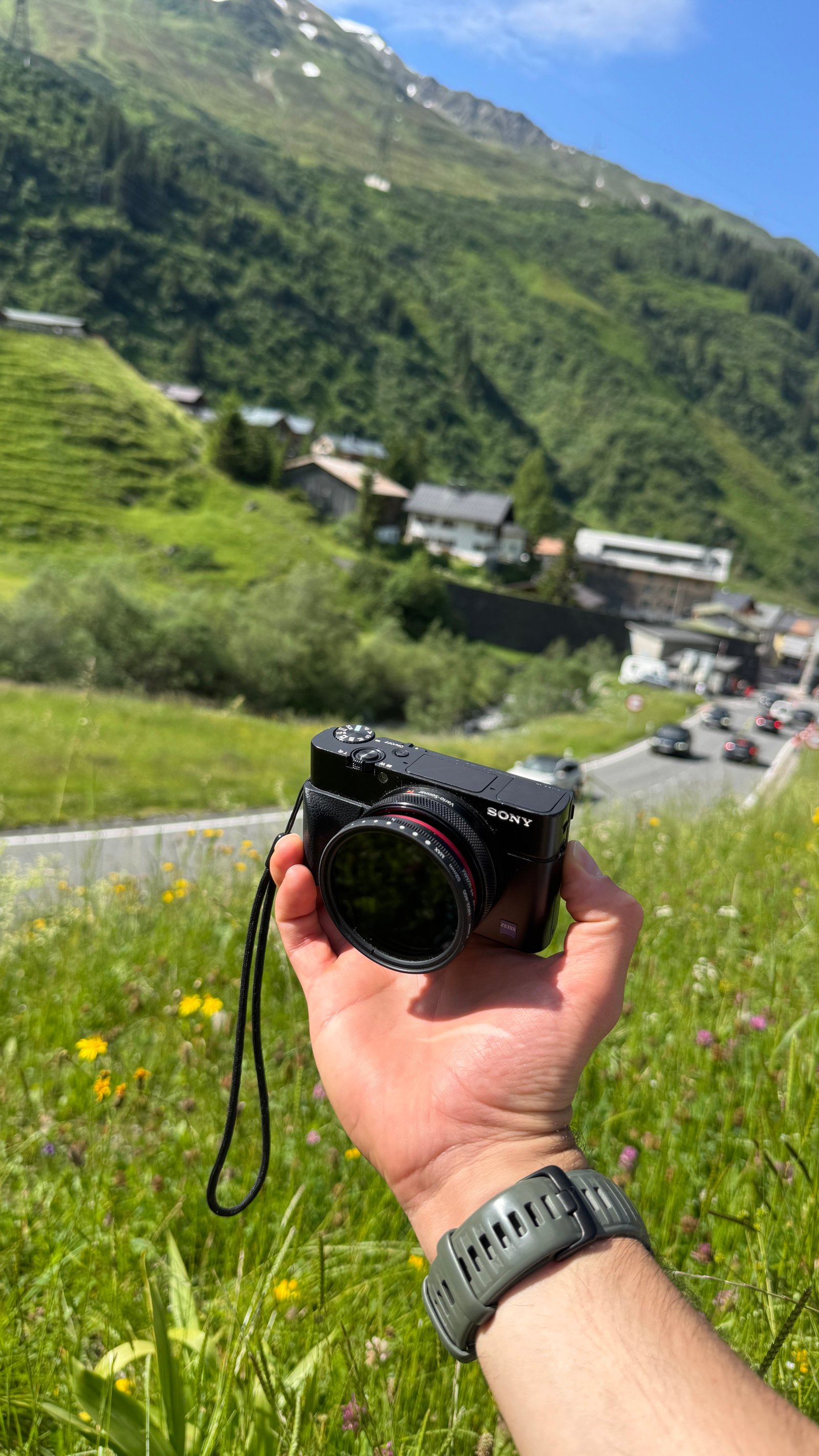 Sony RX100 VII compact camera used at the Arlberg Mountain Slalom 2026 race photography