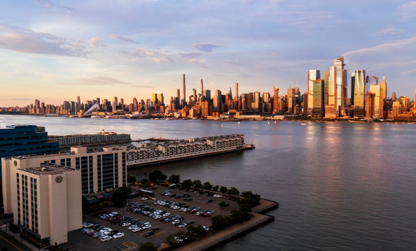 Sheraton Lincoln Harbor with Manhattan skyline view across the Hudson